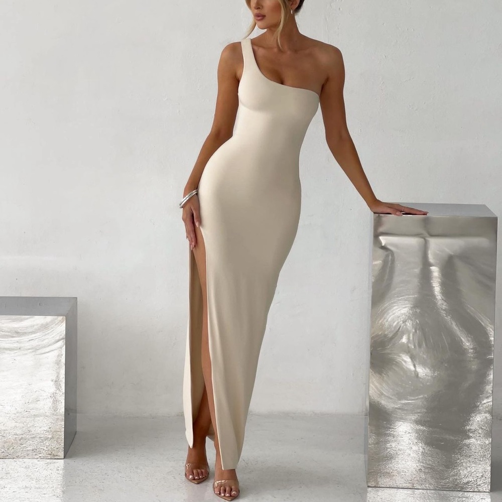 White One Shoulder - Slit Maxi Gown
